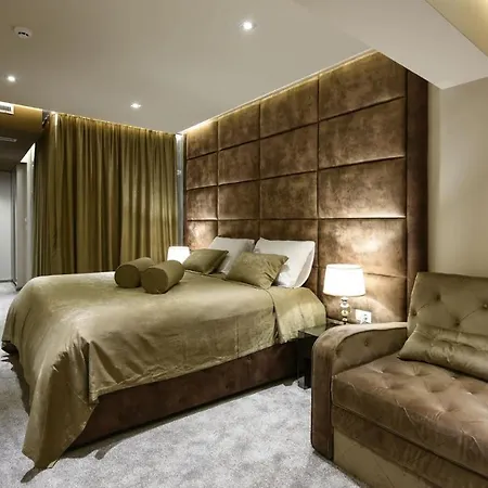 Villa Rooftop Heated Pool Jelena *