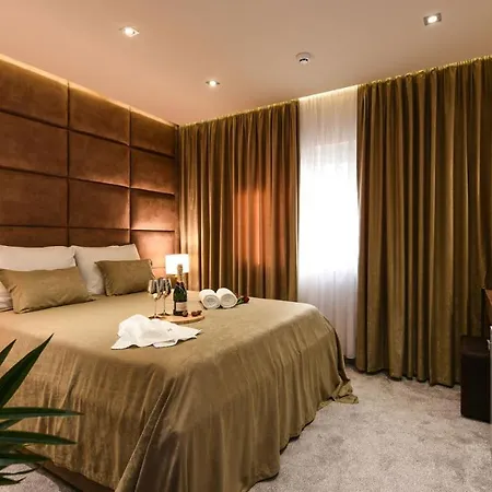 Rooftop Heated Pool Jelena * Zadar