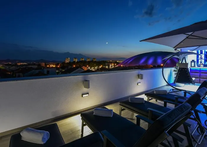 Rooftop Heated Pool Jelena * Zadar