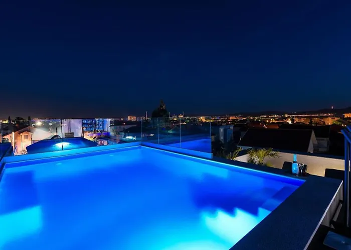 וילה Rooftop Heated Pool Jelena זאדאר