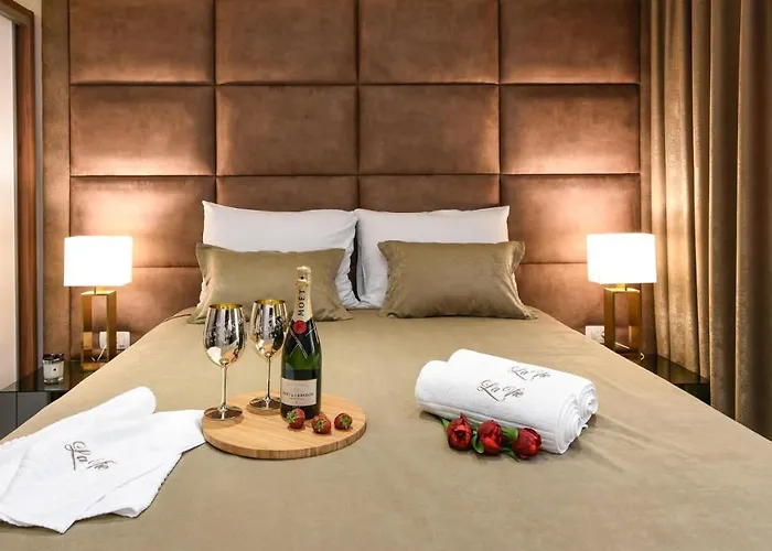 Rooftop Heated Pool Jelena וילה